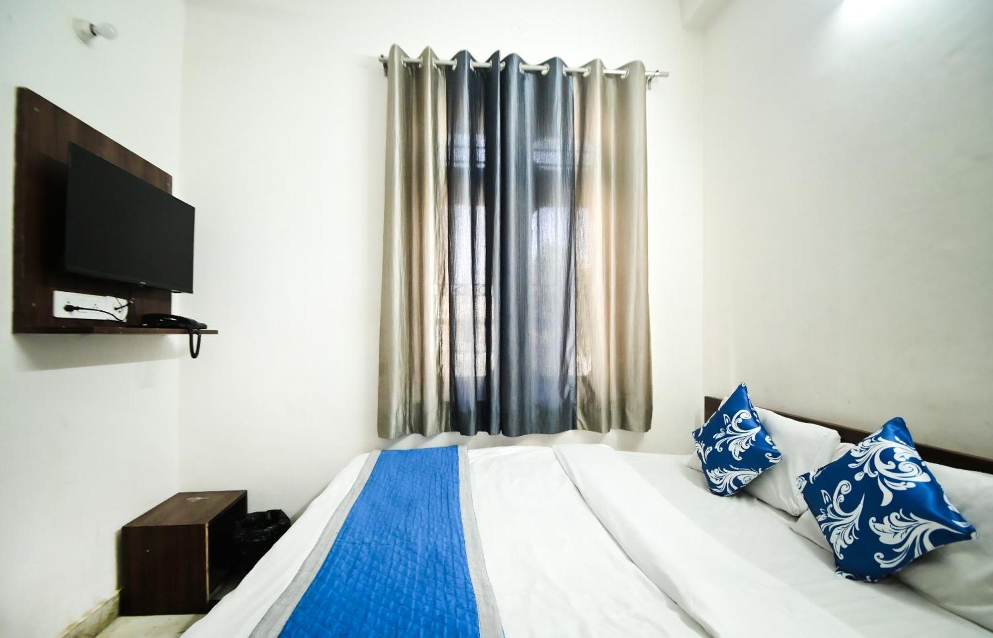 Hotel Apoorv - Near Jaipur Railway Station エクステリア 写真
