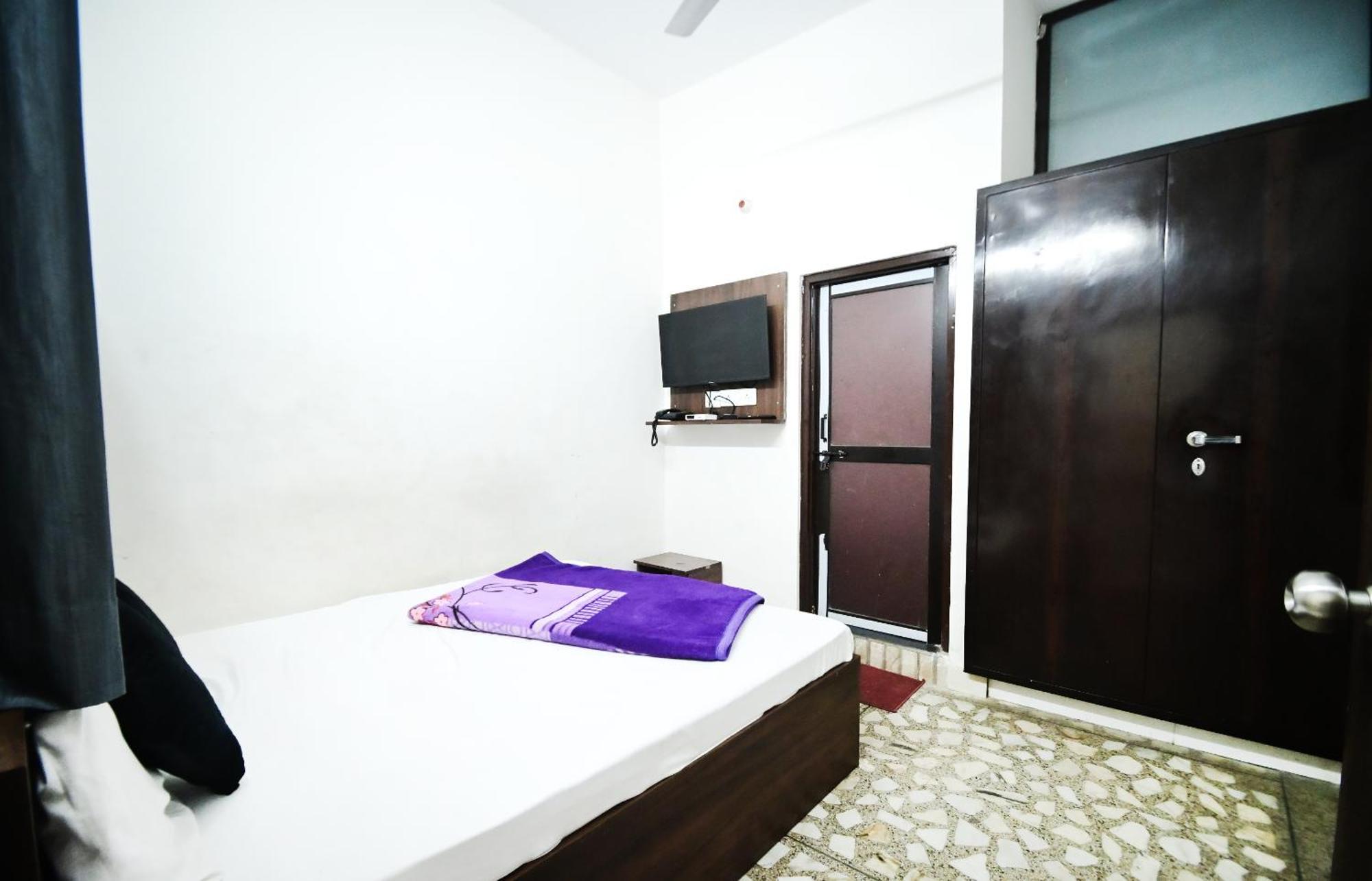 Hotel Apoorv - Near Jaipur Railway Station エクステリア 写真