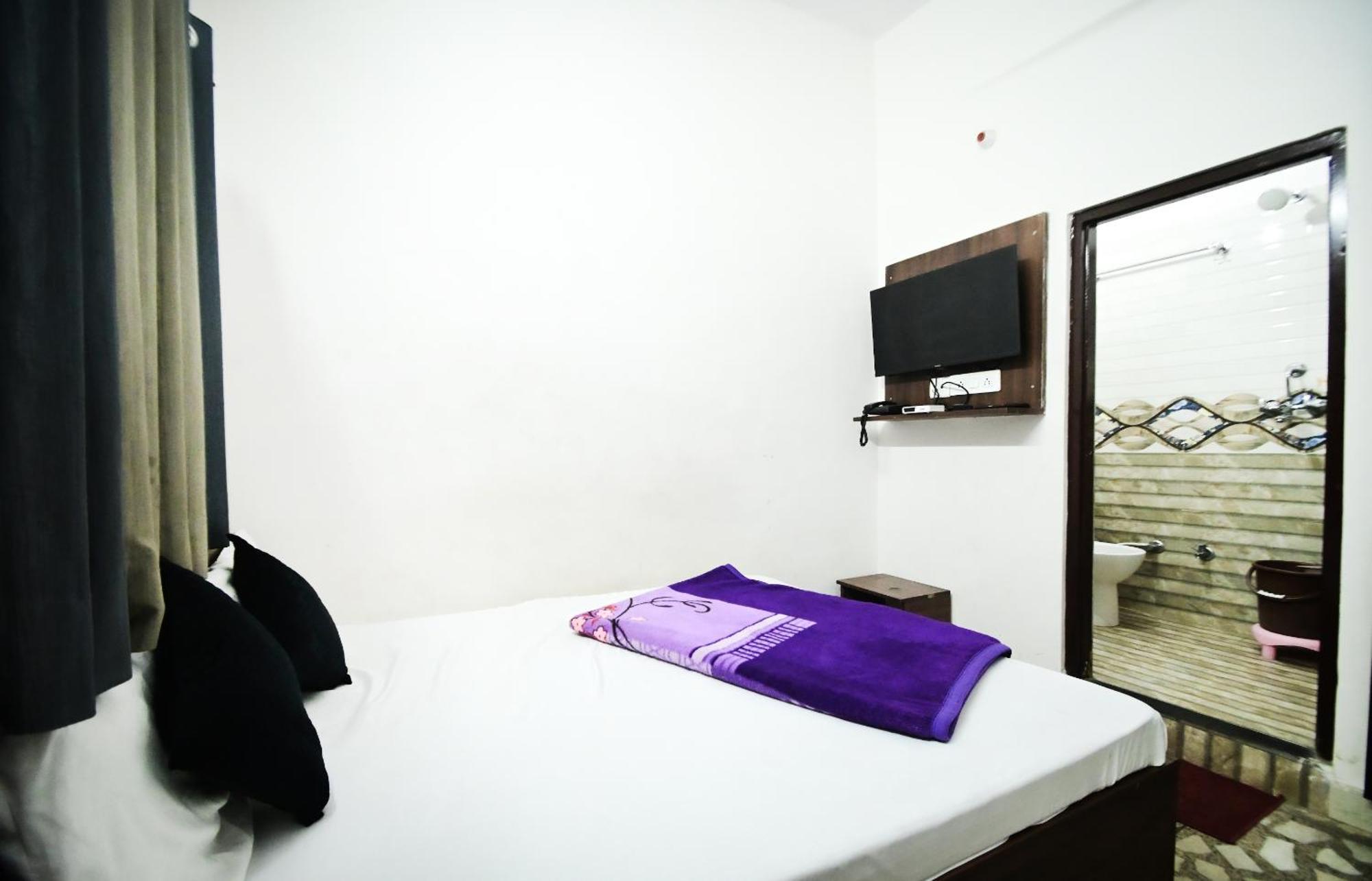 Hotel Apoorv - Near Jaipur Railway Station エクステリア 写真
