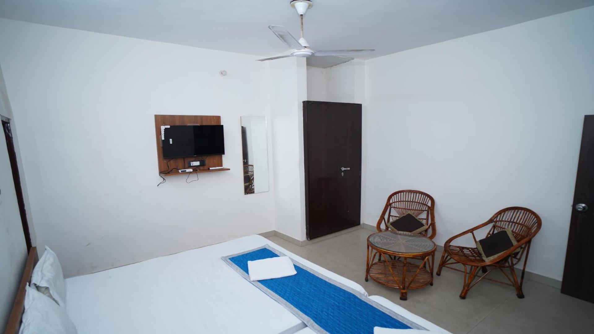 Hotel Apoorv - Near Jaipur Railway Station 部屋 写真